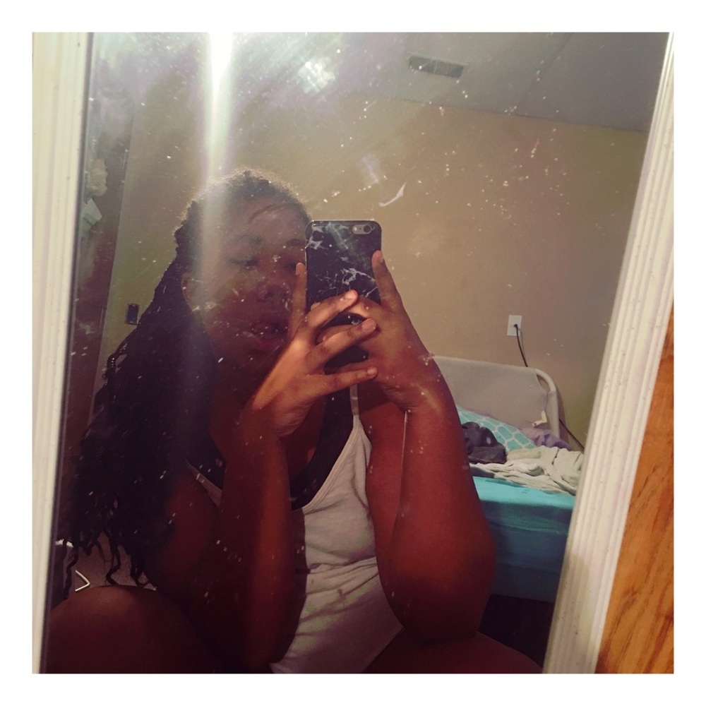 Meet your Posher, Miyah